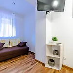 Mikras Luxury Apartment