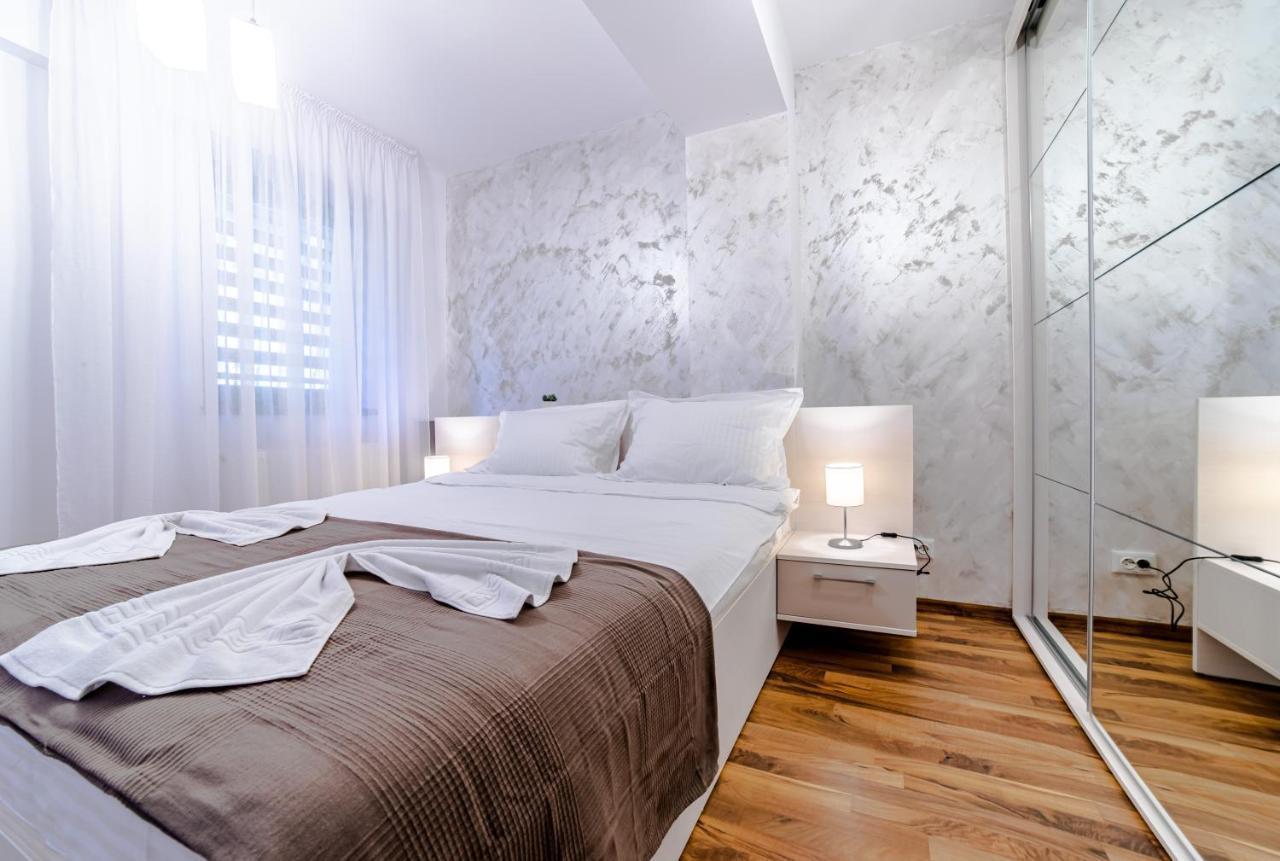 Mikras Luxury
